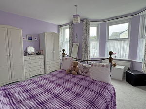 Photo 8- click for photo gallery